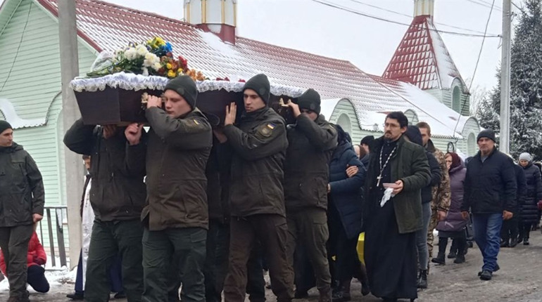 В Олександрівці прощатимуться із земляком Олександром Пелиничко
