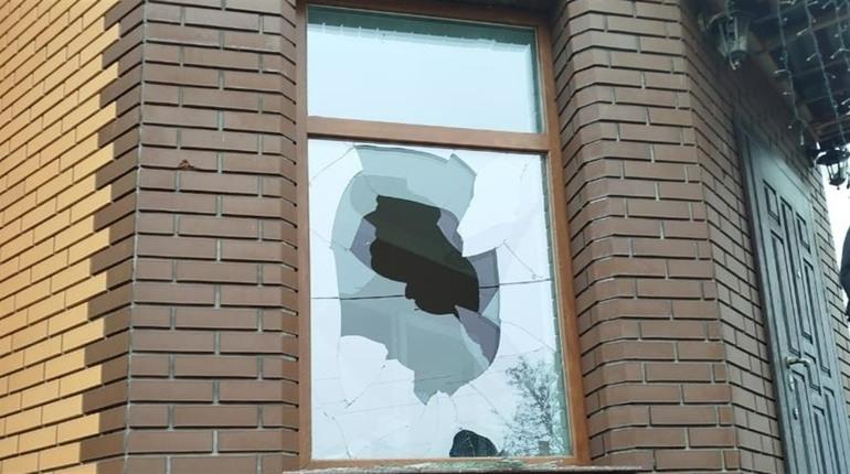 На Херсонщині армія рф атакувала житлові будинки та приватні автівки, є постраждалі