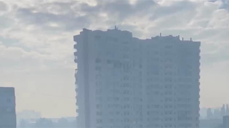 Зранку Чернігів затягнуло смогом: причини та рекомендації