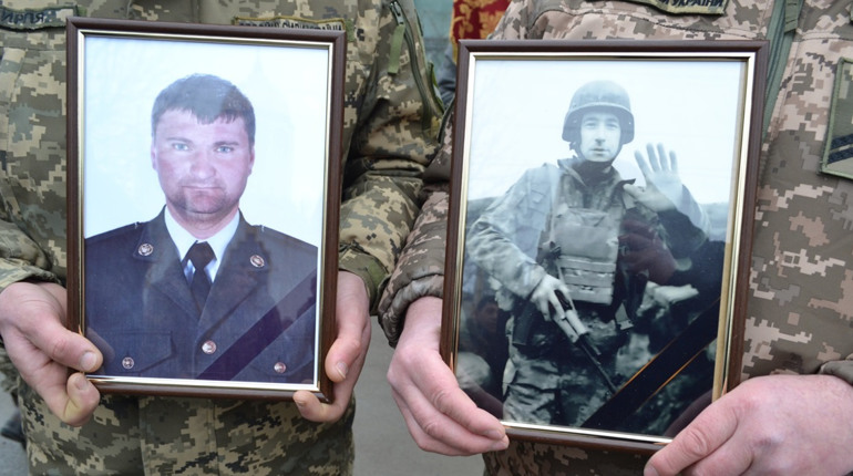 Двох… Знову двох воїнів «на щиті» зустріла Чортківщина: Костюка Руслана та Конопельського Івана