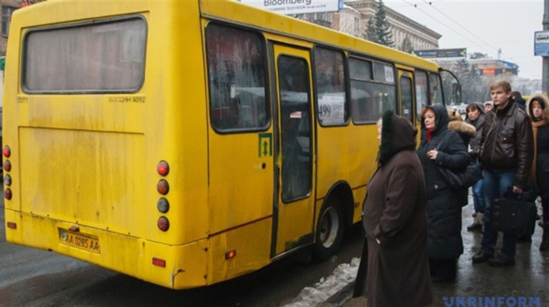 Як курсуватимуть маршрутки у Шостці 12 березня