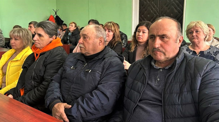 Комунальники Біляївської громади святкували ювілей і отримували подарунки. Фото