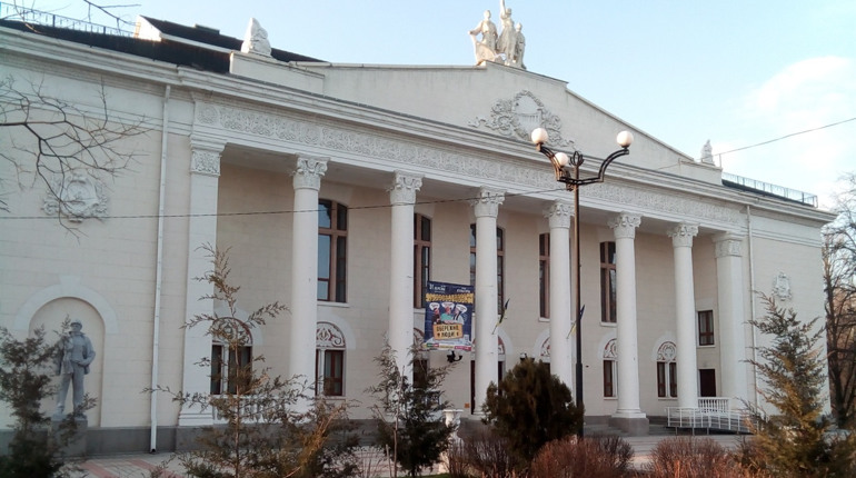 Палац культури відновить «Віра»