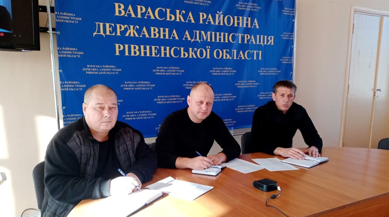 Встановлення систем оповіщення у громадах Вараського району
