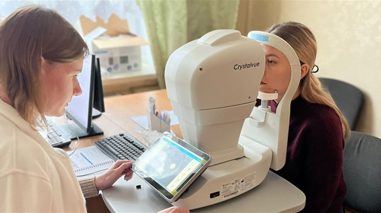 У Гадяцькій міській лікарні тестують нову систему для перевірки зору при цукровому діабеті