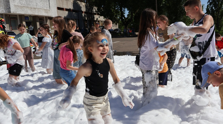 Южноукраїнську - 49: як відзначили День міста. Фоторепортаж