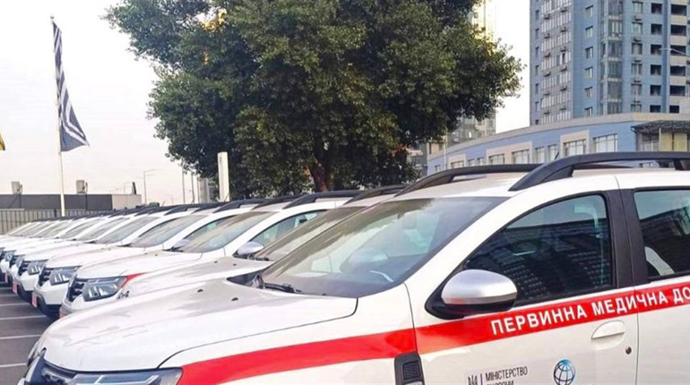 Гадяччина отримала автомобіль для сільської амбулаторії сімейної медицини