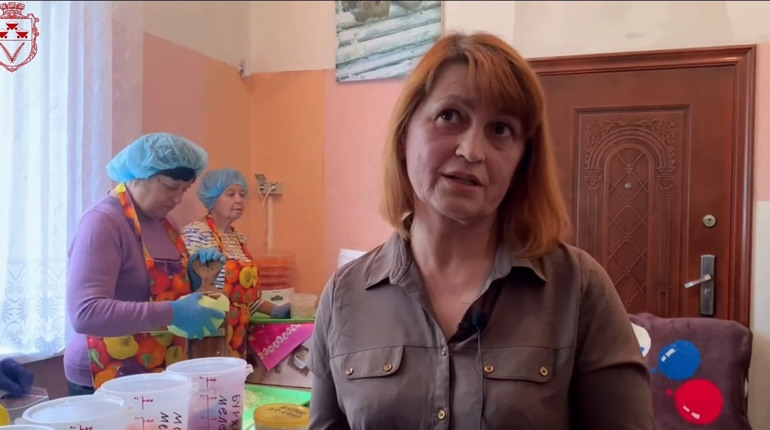 Господині-волонтерки відправили на передову вже понад 40 пакунків «Кристинопільських смаколиків»