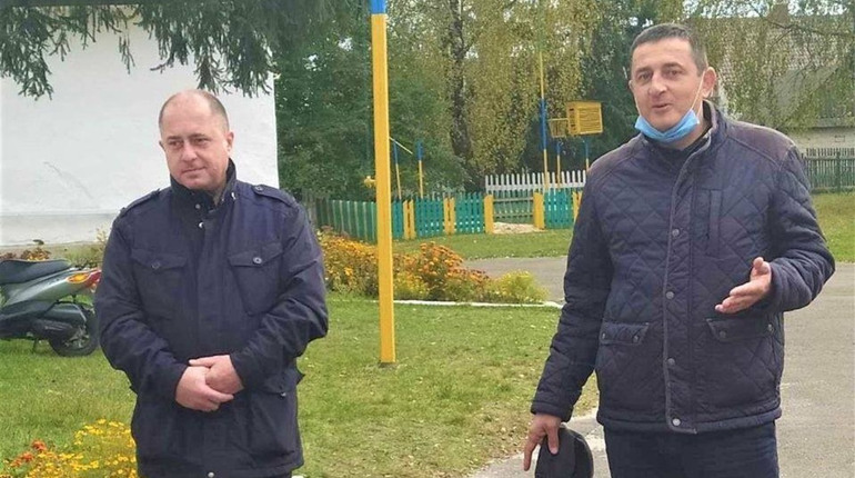 У громаді всіх турбують дороги, Радижево просить інтернет, а у Володимирці нема громадського туалету