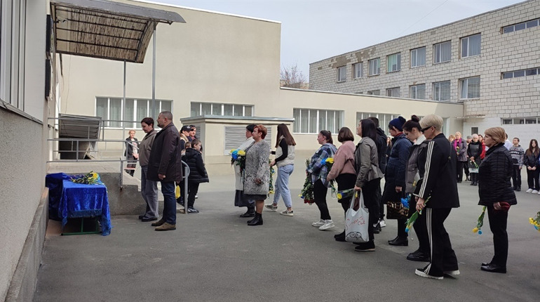 В Ізмаїлі відкрили меморіальну дошку, присвячену Захиснику України Олексію Стояну