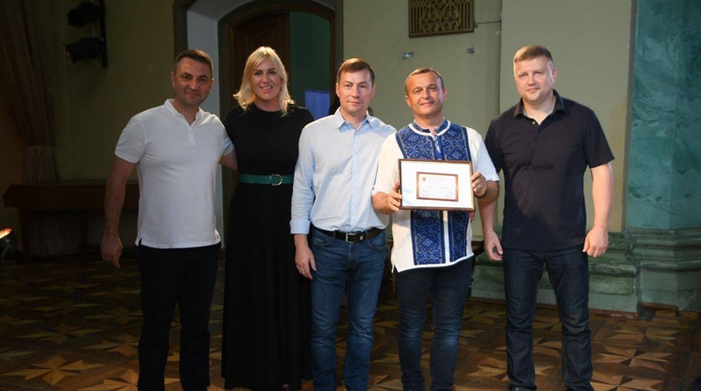 24 роки розкриває хореографічні таланти: Сергій Галушко із Сарн отримав чергову нагороду