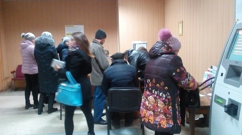 Чому в Ощадбанку з’явилися черги