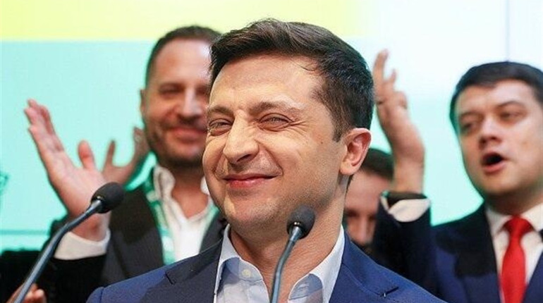 Ця влада некомпетентна