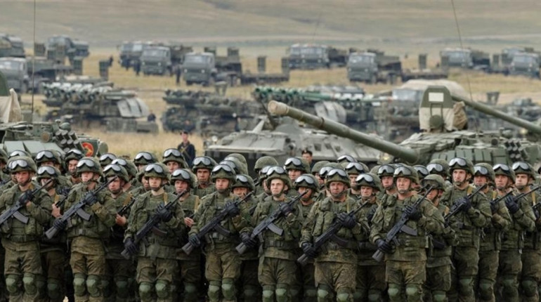 На початку року РФ планує напад на Україну за участю 175 тис.солдат. Дані розвідок