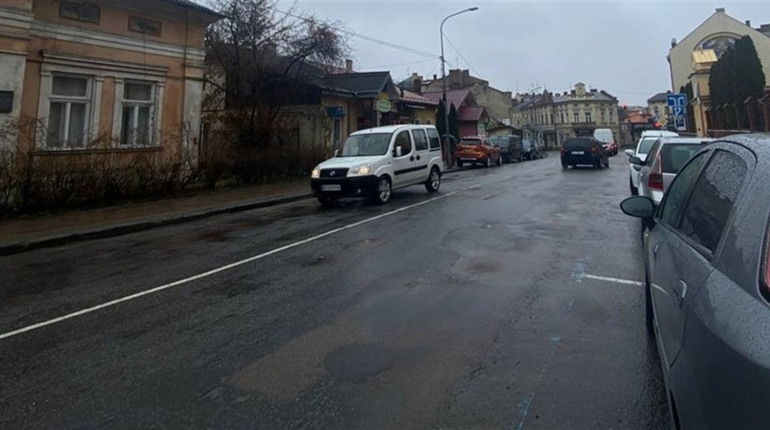 “Закупівлю ми провели правильно”: у Дрогобичі уклали угоду на ремонт Стрийської за 81 млн гривень