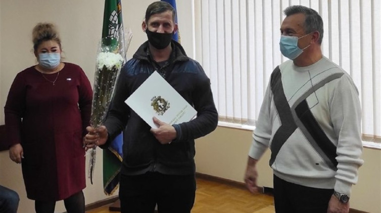 Четверо южноукраїнських атовців стали власниками квартир (фоторепортаж)