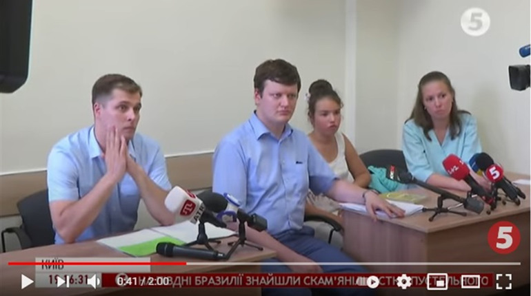 Суд скасував новий правопис