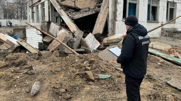 Уночі ворог атакував трьома безпілотниками Суми. Серед поранених є дитина