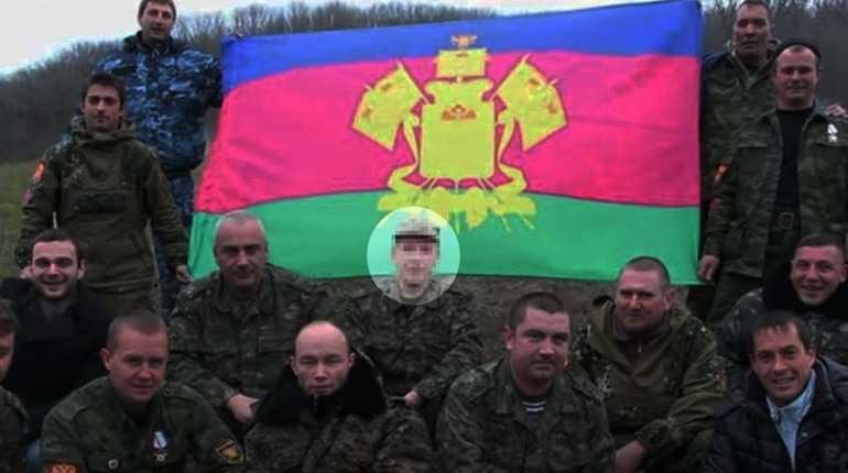 Захоплював адмінбудівлі та стояв на блок-постах: СБУ затримала бойовика “самооборони Криму”