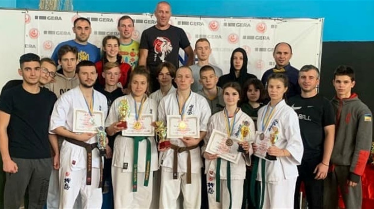 Чемпіонат України з карате: результати новоградських спортсменів