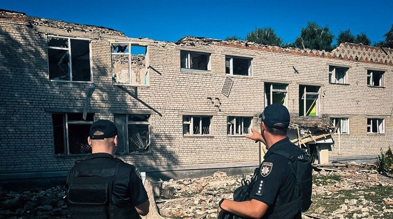 Через російські обстріли загинуло 2 людини, поранено 17, серед них малолітня дитина (фото)