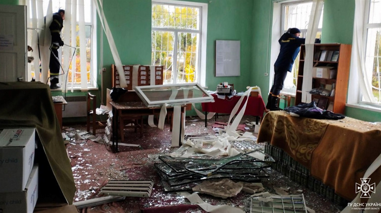 Кількість травмованих більшає, рятувальники працюють у громадах. Нова інформація про наслідки атаки