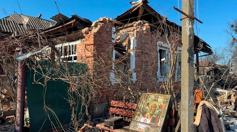 «Білі янголи» рятують літнє подружжя з-під обстрілів на прикордонні Сумщини