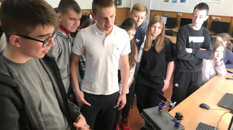 Юний ніжинський винахідник представив свій інженерно-конструкторський винахід