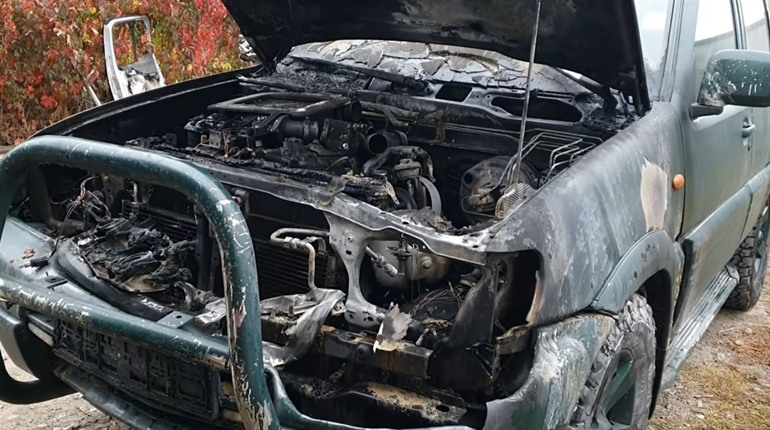 В Умані спалили бойовий автомобіль. Злочинців розшукують поліція і військові