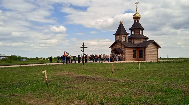 Долинська знову прощатиметься з Героєм