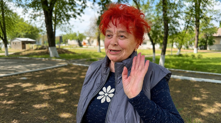 «Я взяла п’ять пар шкарпеток, а про все інше забула»: історія переселенки з Олешок