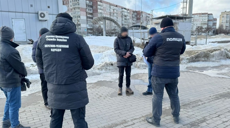 Правоохоронці Сумщини викрили схему ухилення від мобілізації (фото)