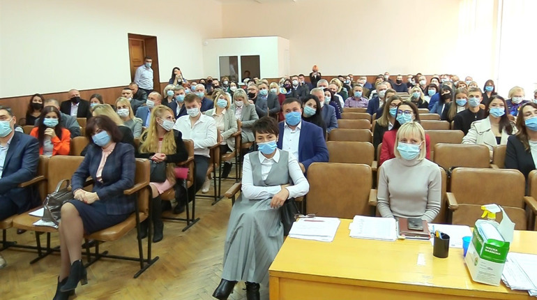 Міським головою Умані стала жінка: Ірина Плетньова приступила до виконання обов’язків