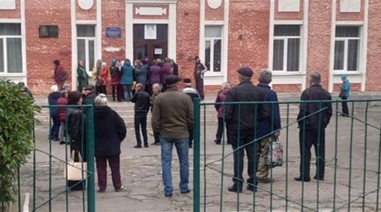 З міркувань безпеки гуманітарку 23 і 24 лютого не видаватимуть — виконком Первомайської міськради