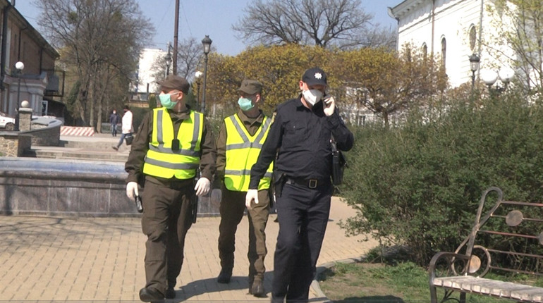 Патрулювати Умань правоохоронцям допомагає Національна гвардія 