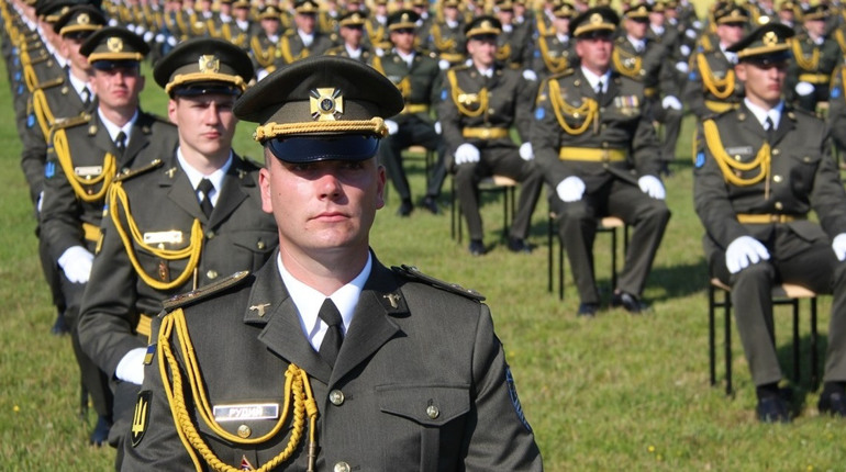 Як отримати вищу військову освіту: які правила, куди звертатися. Пояснили у центрі комплектування
