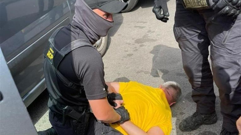 Вступна кампанія у розпалі: затримали професора, який за вступ вимагав 33 тисячі гривень хабаря