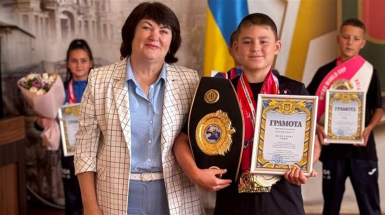 День фізичної культури і спорту — спортсмени й наставники отримали відзнаки до професійного свята