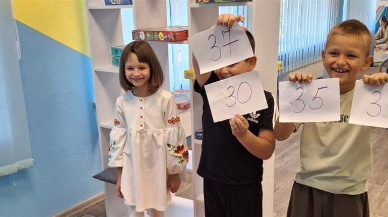 Безкоштовні заняття і підвезення дітей: у Великому Дальнику на Одещині створюють освітній простір