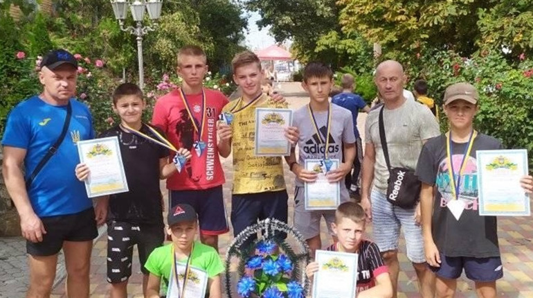 Лозівські борці привезли медалі з Всеукраїнського турніру пам'яті загиблим у Афганістані