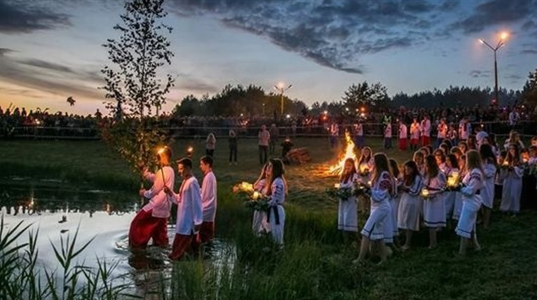 Коли святкуватимуть Івана Купала у 2024 році? Нова дата, традиції та прикмети