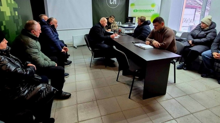 Проблеми аграріїв Херсонщини: у громадах обговорили компенсації, податки та підтримку фермерів