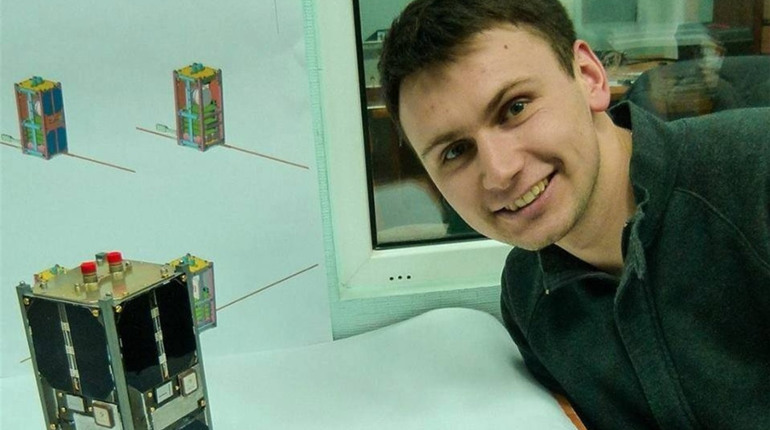 Космічний зв’язок із супутниками через кременчанина Назарія Бендасюка