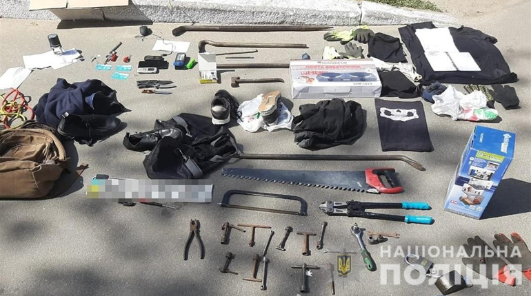 В Мелитополе обокрали магазин: преступников задержали быстро 