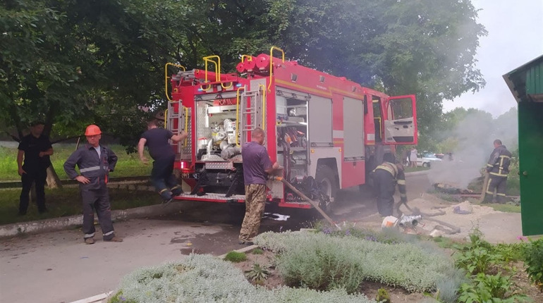 Задимлений під’їзд та паніка серед сусідів. У Городку знову трапилася пожежа