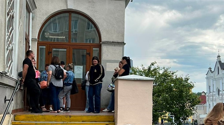 Деяким категоріям ВПО припинять виплати: Кабінет Міністрів прийняв нову постанову