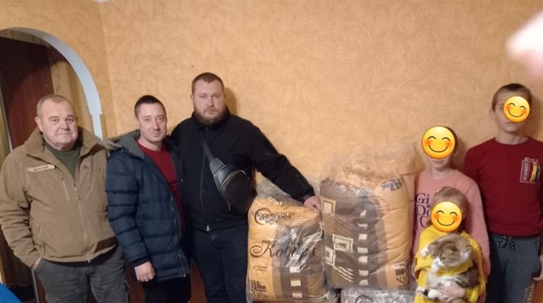 Херсонський обласний хаб у Кривому Розі та Forever Living Products надали гумдопомогу дітям ВПО
