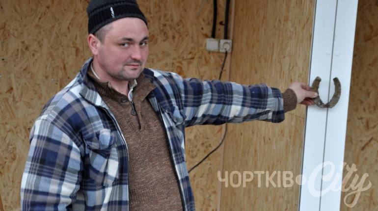 Будівництво нового речового ринку у Чорткові на завершенні