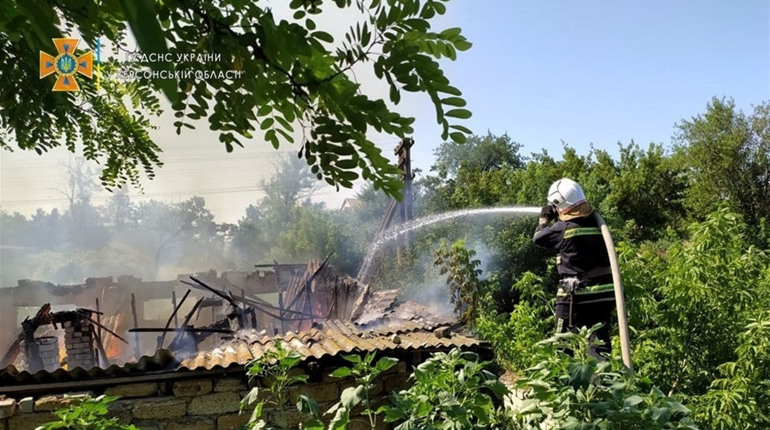 У Генічеському районі згоріла допоміжна споруда — розповідаємо деталі
