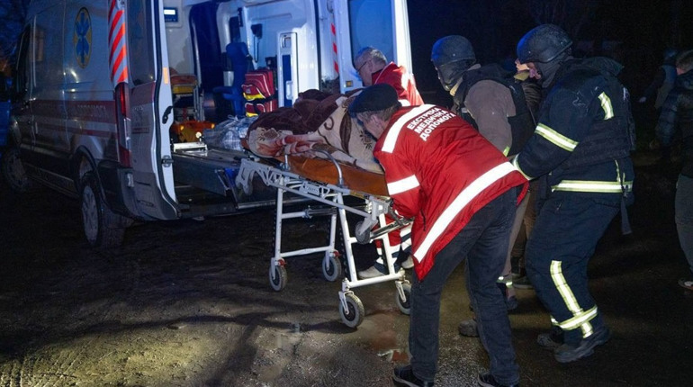 Одеса під атакою безпілотників: пошкоджені житлові будинки, є постраждалі